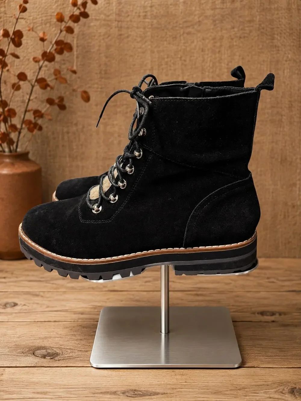 Crown & Ivy Naomi Suede Leather Combat Boots Black Size 10